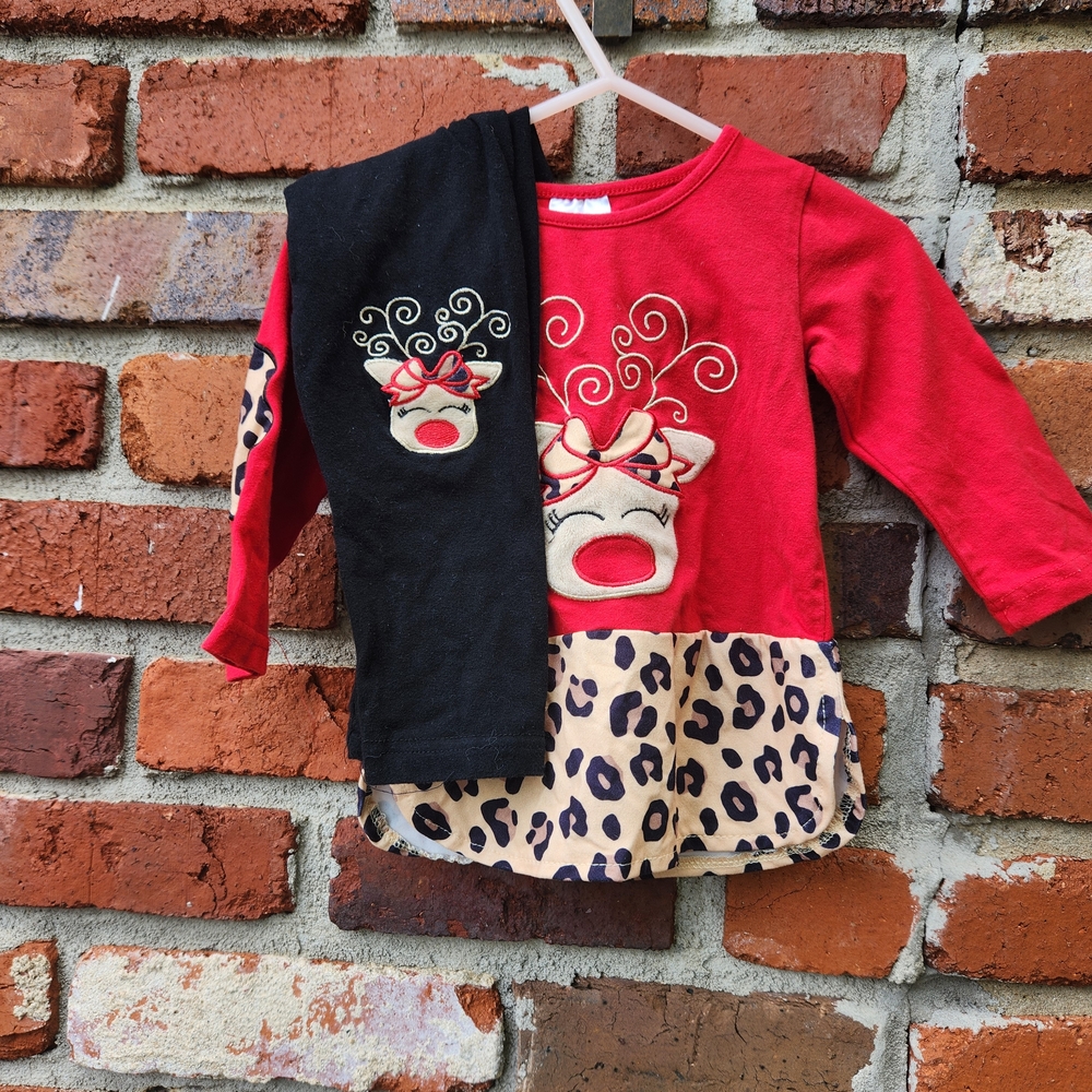 Christmas Girls Matching Set Of Cute Shirt With Raindeer And Matching Pants  2t